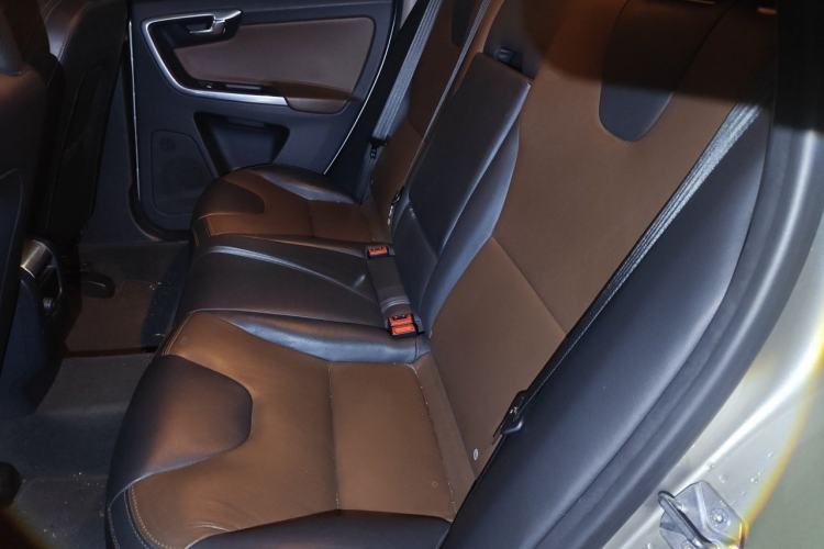 Used Volvo XC60 2016 T5 Smart Upgrade Model Left Rear Seat