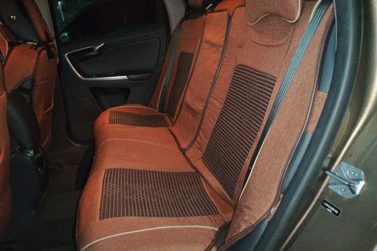 Used Volvo XC60 2016 T5 Smart Upgrade Model Left Rear Seat