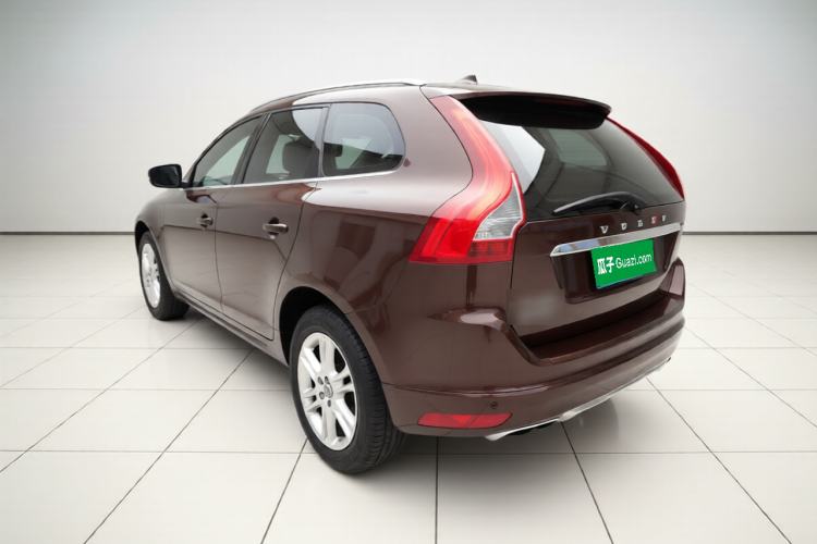 Used Volvo XC60 2016 T5 Smart Upgrade Model Rear Left 45 Deg