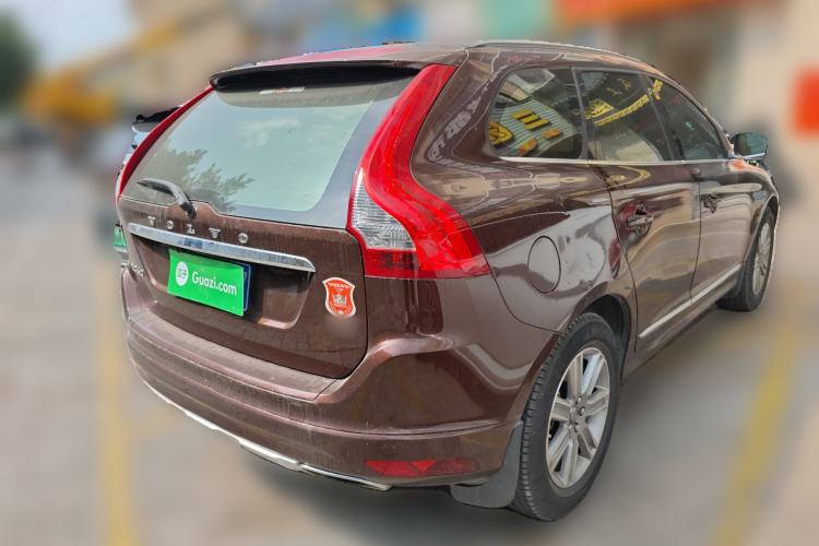 Used Volvo XC60 2016 T5 Smart Version Rear Right 45 Deg