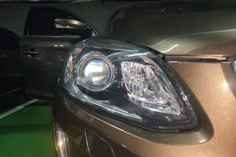 Used Volvo XC60 2016 T5 Smart Upgrade Model Right Front Headlight