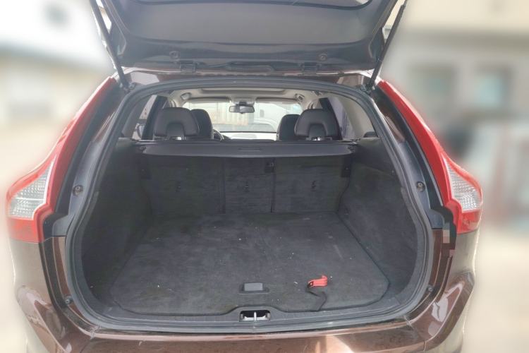 Used Volvo XC60 2016 T5 Smart Upgrade Model Trunk
