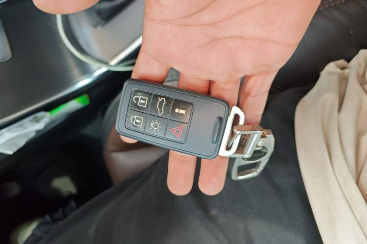 Used Volvo XC60 2016 T5 Smart Version Vehicle Key