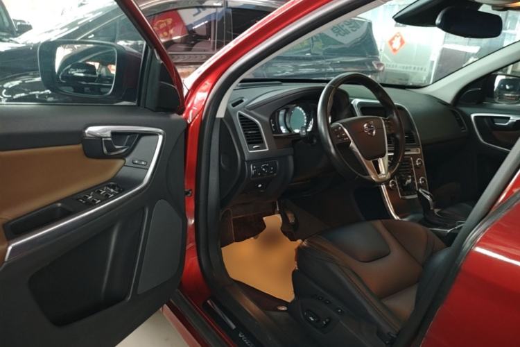 Used Volvo XC60 2016 T5 AWD Zhiyuan Edition Driver Seat