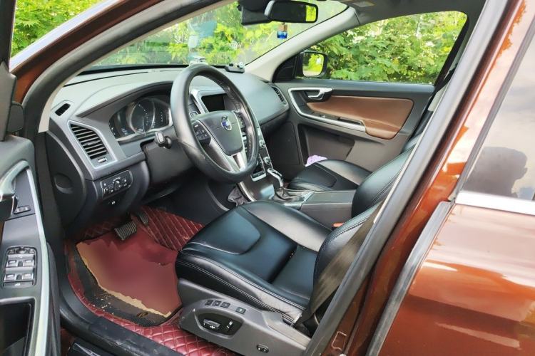 Used Volvo XC60 2016 T5 Smart Version Driver Seat