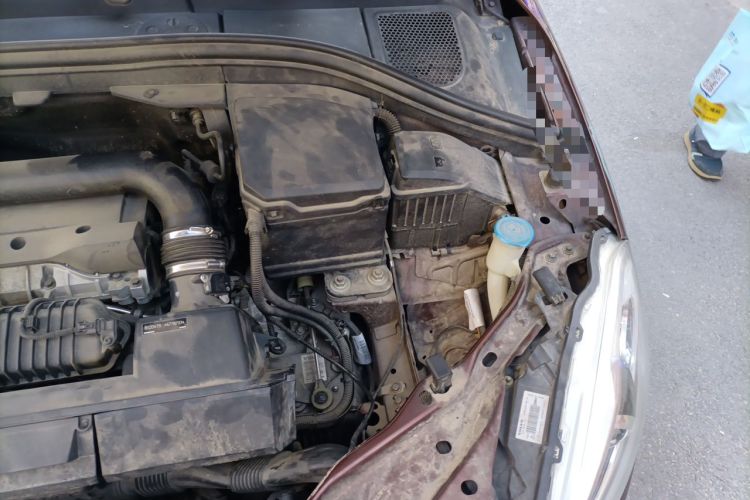 Used Volvo XC60 2016 T5 AWD Zhiyuan Edition Engine Bay Left