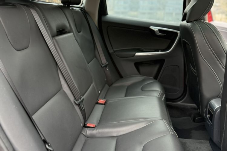 Used Volvo XC60 2016 T5 AWD Zhiyuan Edition Interior 1