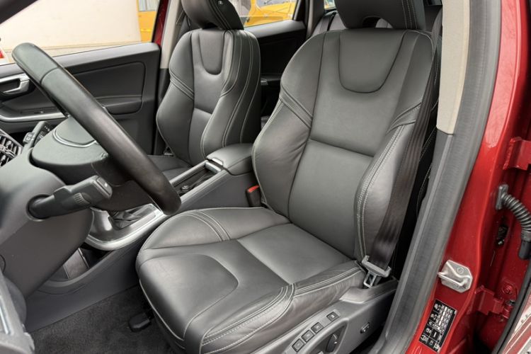 Used Volvo XC60 2016 T5 AWD Zhiyuan Edition Left Front Seat