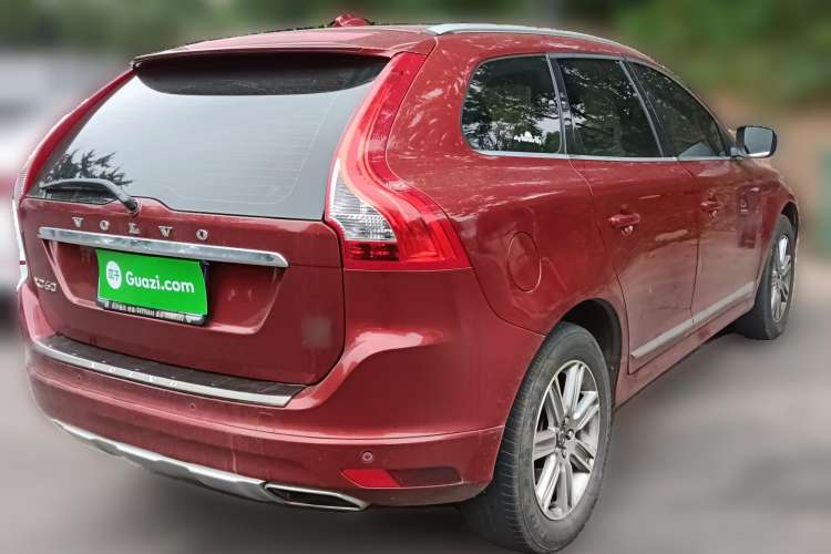 Used Volvo XC60 2016 T5 Smart Version Rear Right 45 Deg