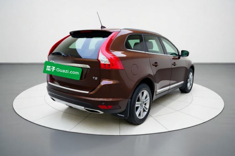 Used Volvo XC60 2016 T5 Smart Version Rear Right 45 Deg