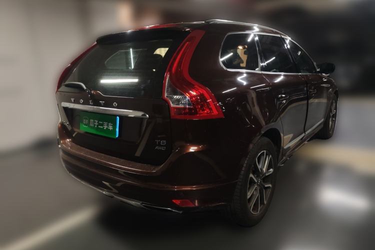 Used Volvo XC60 2016 T5 AWD Smart Drive Edition Rear Right 45 Deg