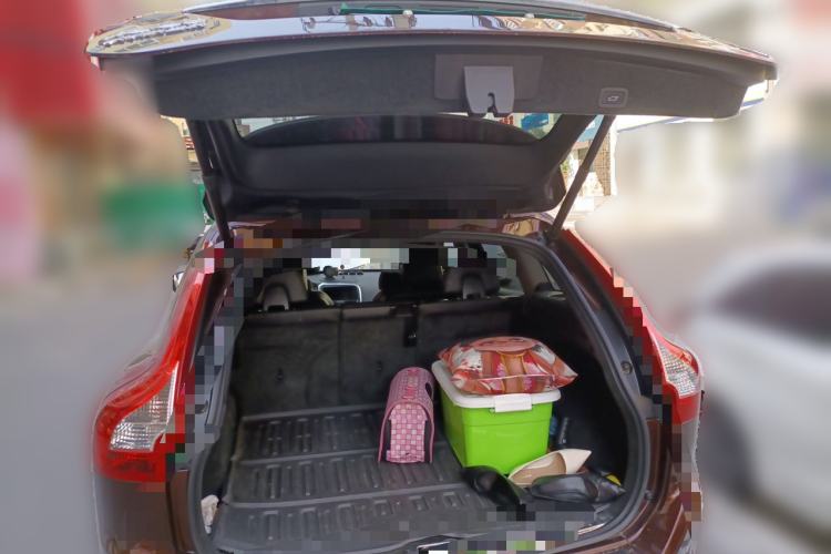 Used Volvo XC60 2016 T5 AWD Zhiyuan Edition Trunk