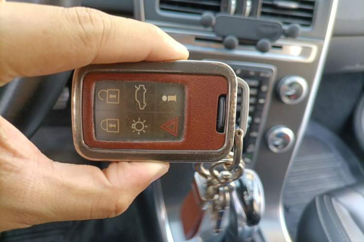 Used Volvo XC60 2016 T5 AWD Zhiyuan Edition Vehicle Key