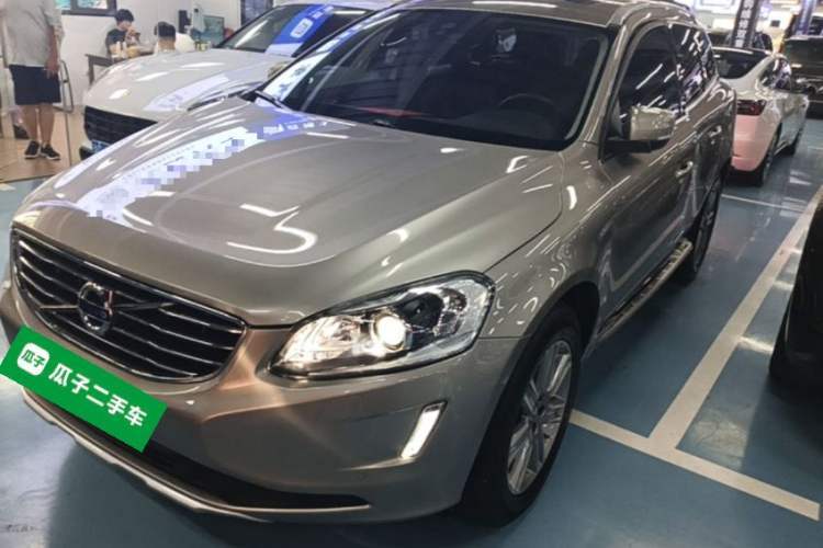 Used Volvo XC60 2016 T5 Smart Version Guazi used car, China used car export, Used car for sale, Used  cars, Cheapest cars for sale