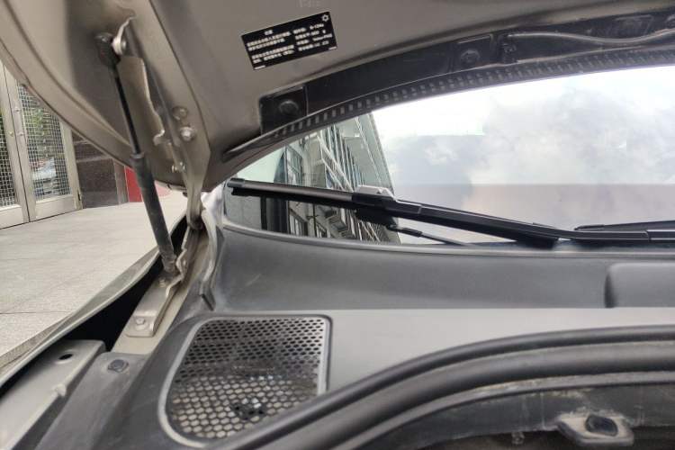 Used Volvo XC60 2016 T5 AWD Zhiyuan Edition Engine Bay Right