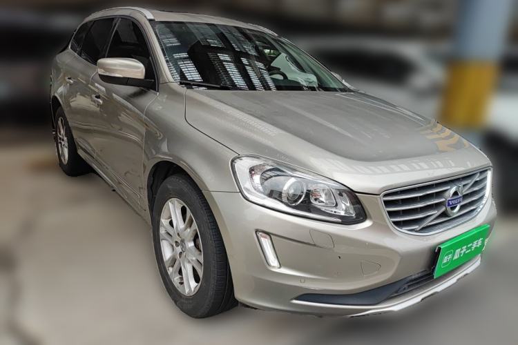 Used Volvo XC60 2016 T5 Smart Upgrade Model Exterior 2