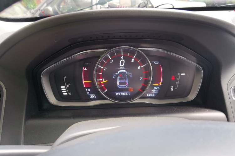 Used Volvo XC60 2016 T5 AWD Zhiyuan Edition Instrument Cluster