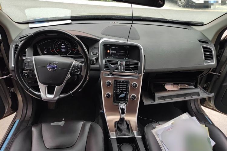 Used Volvo XC60 2016 T5 Smart Upgrade Model Interior 2