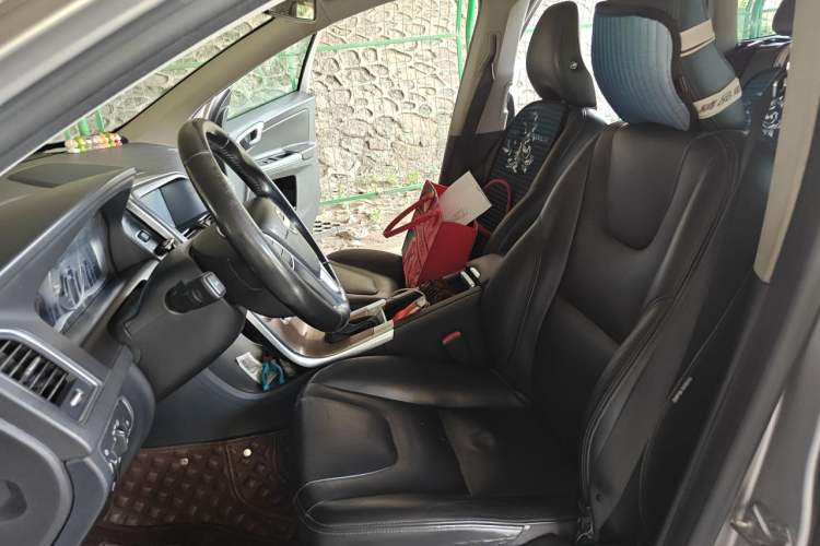 Used Volvo XC60 2016 T5 Smart Upgrade Model Left Front Seat