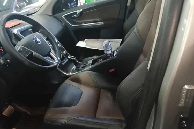 Used Volvo XC60 2016 T5 Smart Version Left Front Seat