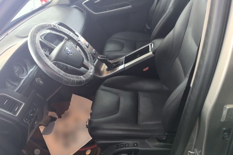 Used Volvo XC60 2016 T5 Smart Upgrade Model Left Front Seat