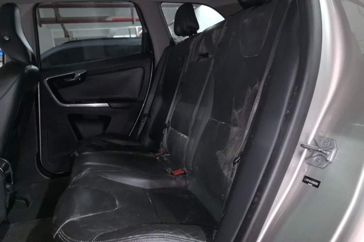 Used Volvo XC60 2016 T5 Smart Upgrade Model Left Rear Seat