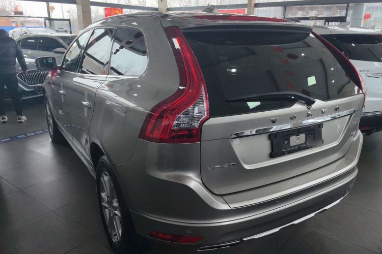 Used Volvo XC60 2016 T5 Smart Upgrade Model Rear Left 45 Deg
