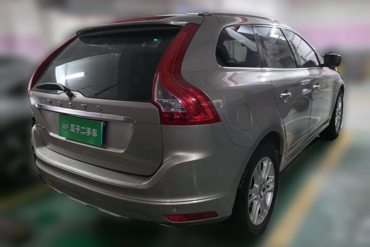 Used Volvo XC60 2016 T5 Smart Upgrade Model Rear Right 45 Deg