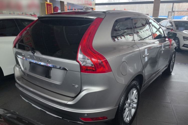 Used Volvo XC60 2016 T5 Smart Upgrade Model Rear Right 45 Deg