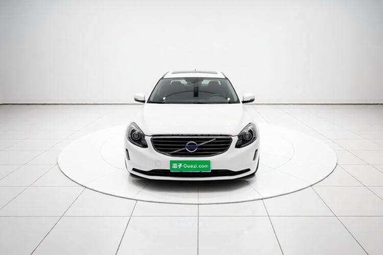 Used Volvo XC60 2016 T5 Smart Version Guazi used car, China used car export, Used car for sale, Used cars, Cheapest cars for sale