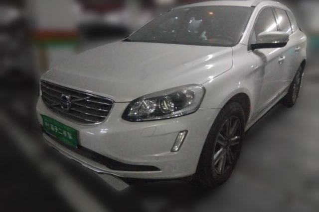 Używany Volvo XC60 2016 T5 Smart Version