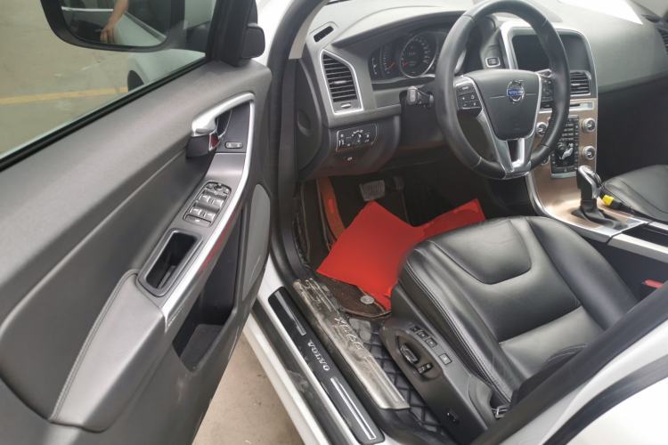 Used Volvo XC60 2016 T5 Smart Upgrade Model Driver Seat
