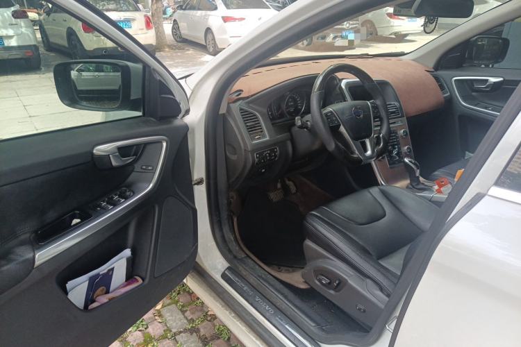 Used Volvo XC60 2016 T5 Smart Drive Edition Driver Seat