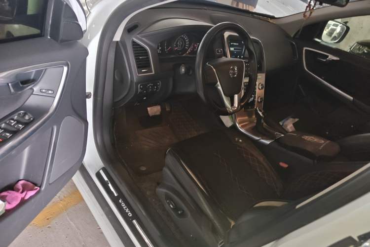Used Volvo XC60 2016 T5 Smart Drive Edition Driver Seat