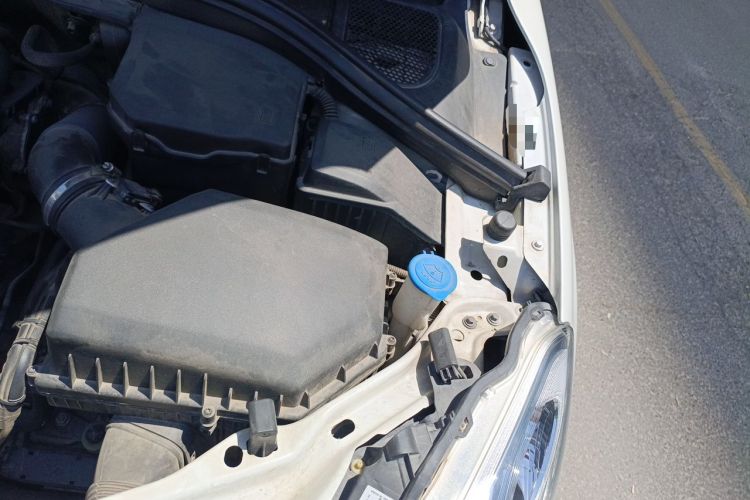 Used Volvo XC60 2016 T5 Smart Version Engine Bay Left