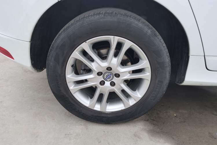 Used Volvo XC60 2016 T5 Smart Drive Edition Exterior 5