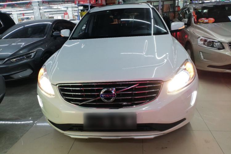 Used Volvo XC60 2016 T5 Smart Upgrade Model Front