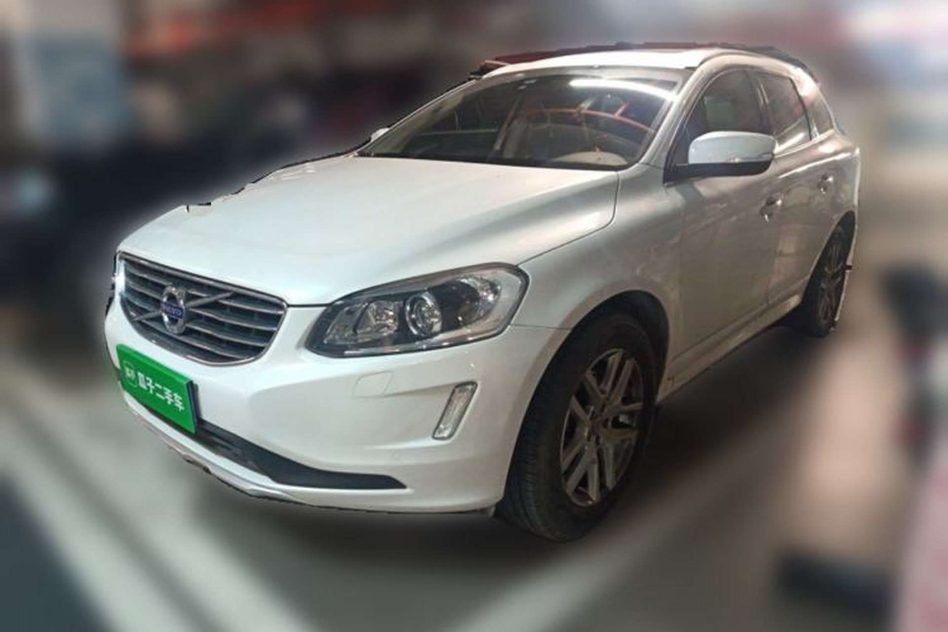 Used Volvo XC60 2016 T5 Smart Upgrade Model Front Left 45 Deg