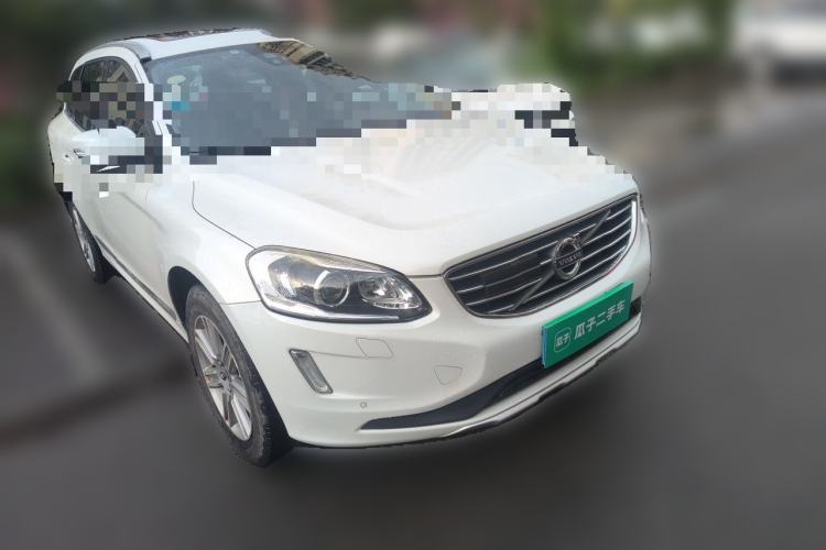 Used Volvo XC60 2016 T5 AWD Zhiyuan Edition Front Right 45 Deg
