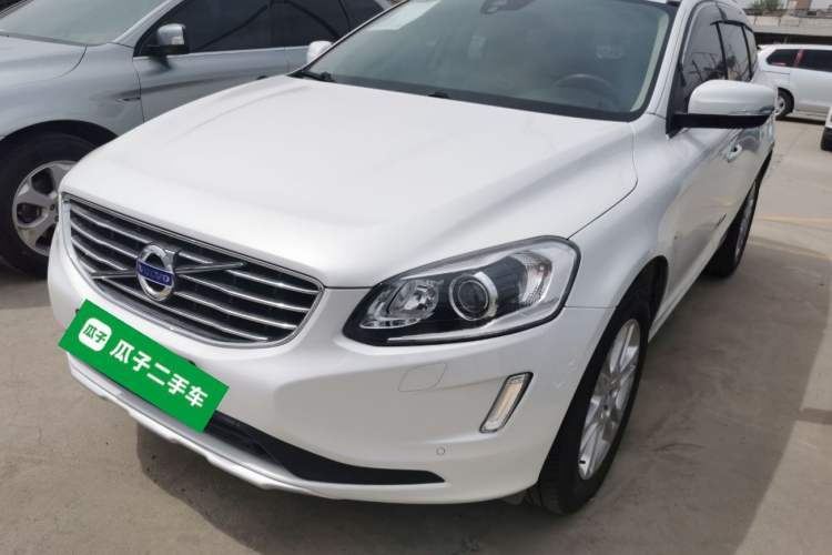 Used Volvo XC60 2016 T5 Smart Upgrade Model Guazi used car, China used car export, Used car for sale, Used cars, Cheapest cars for sale