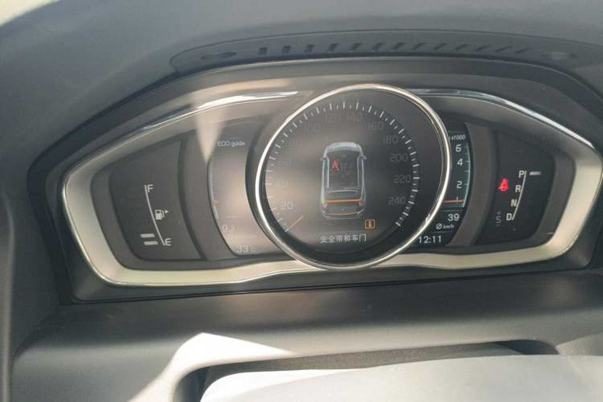 Used Volvo XC60 2016 T5 Smart Version Instrument Cluster