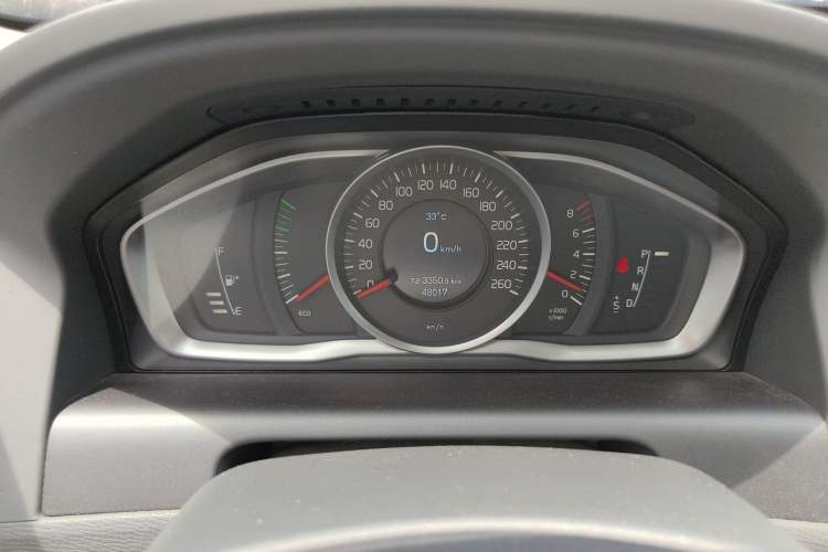 Used Volvo XC60 2016 T5 Smart Upgrade Model Instrument Cluster