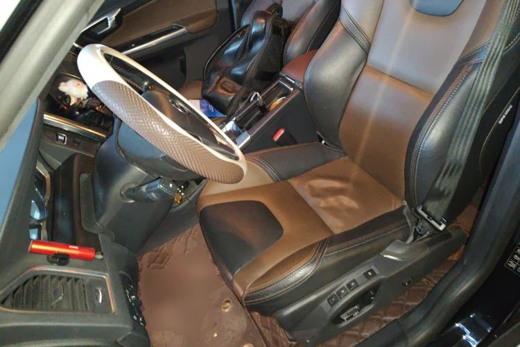 Used Volvo XC60 2016 T5 Smart Version Left Front Seat