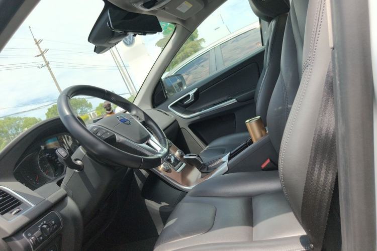 Used Volvo XC60 2016 T5 Smart Upgrade Model Left Front Seat