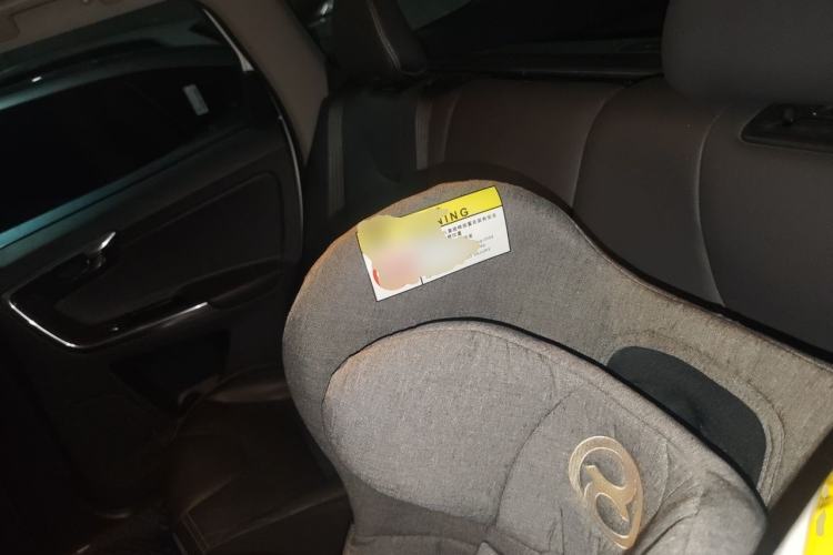 Used Volvo XC60 2016 T5 Smart Version Left Rear Seat