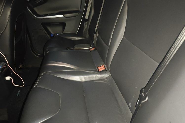 Used Volvo XC60 2016 T5 AWD Zhiyuan Edition Left Rear Seat
