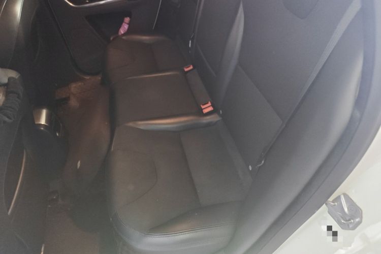 Used Volvo XC60 2016 T5 Smart Drive Edition Left Rear Seat
