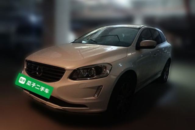 Volvo XC60 2016 T5 AWD Zhiyuan Edition с пробегом