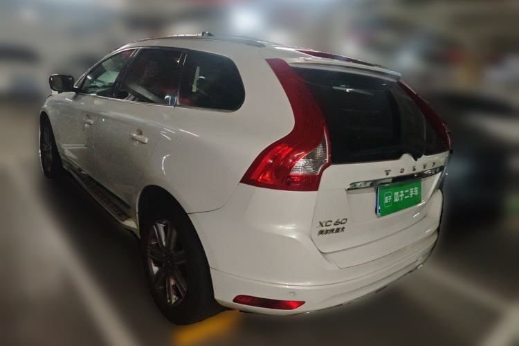 Used Volvo XC60 2016 T5 Smart Version Rear Left 45 Deg