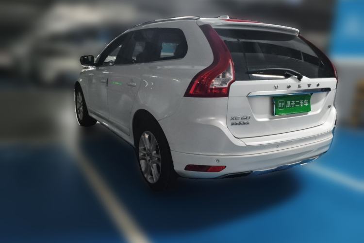 Used Volvo XC60 2016 T5 Smart Version Rear Left 45 Deg